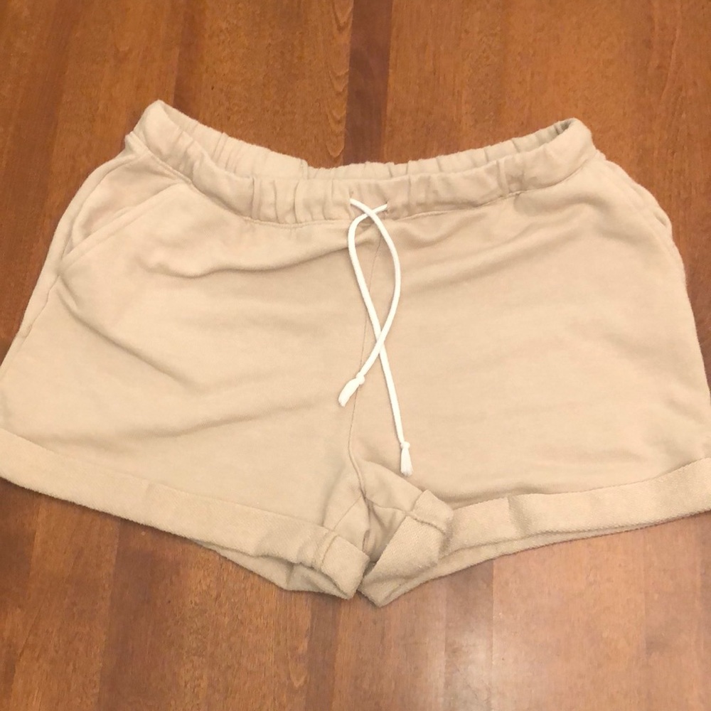 Forever 21 beige cotton shorts